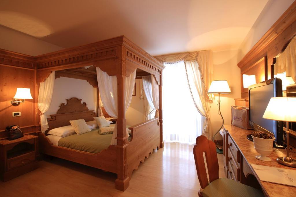 Dolce Avita Hotel Spa & Resort Andalo Quarto foto